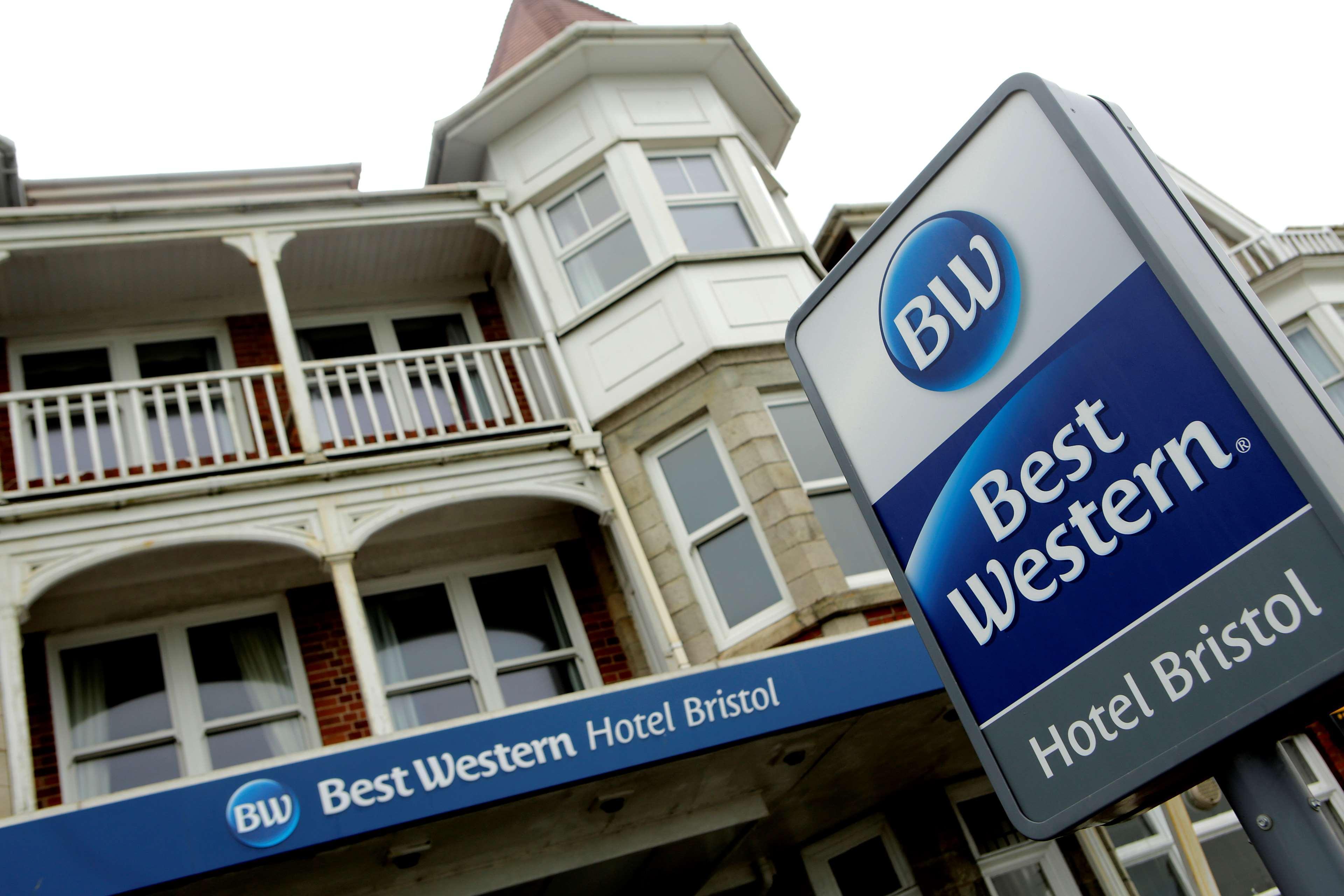 Best Western Hotel Bristol Ньюки Экстерьер фото