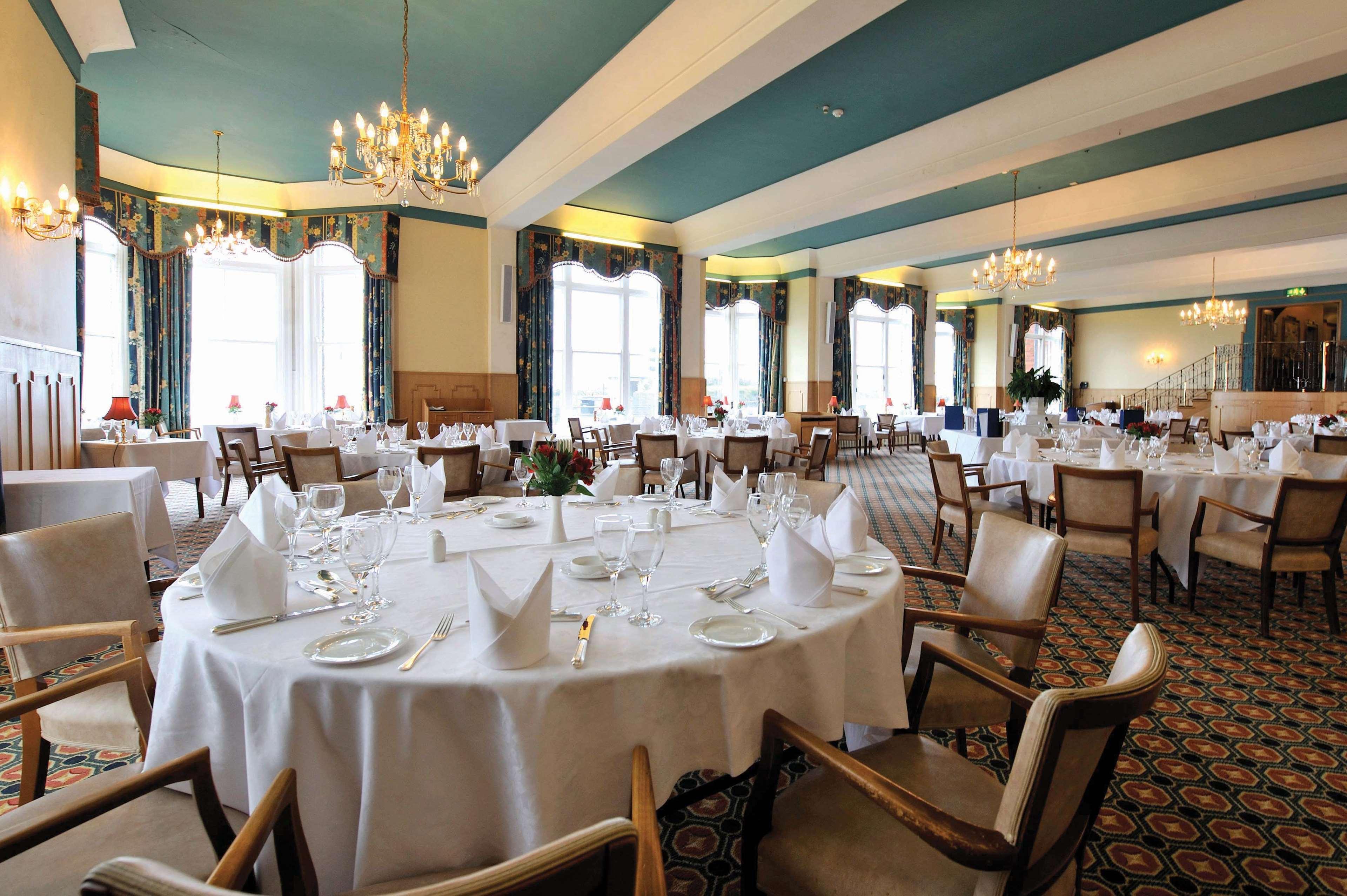 Best Western Hotel Bristol Ньюки Экстерьер фото